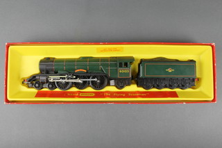 A Triang Hornby R850 locomotive Flying Scotsman and tender 