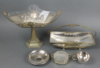 An Art Deco Continental silver plated centre bowl with glass liner and twin handles, a ditto dish with glass liner, 3 other items 