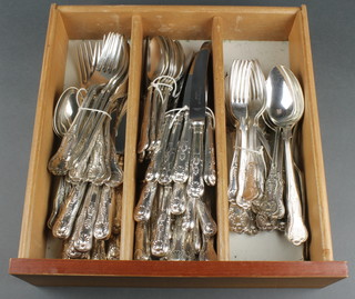 A quantity of silver plated Kings pattern cutlery 