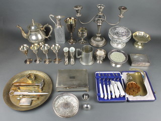 A silver plated octagonal pierced bowl and minor plated items