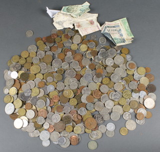 Coins, a quantity, mainly European 
