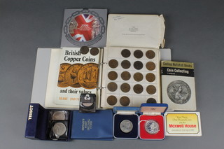 A silver proof crown 1977, minor commemorative crowns, coins and booklets