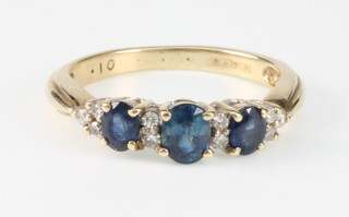 A 9ct gold sapphire 3 and diamond 10 stone diamond ring, size L 
