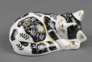 A Royal Crown Derby Misty paperweight 3 1/4"