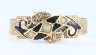 A 15ct yellow gold diamond enamel and seed pearl ring Size T