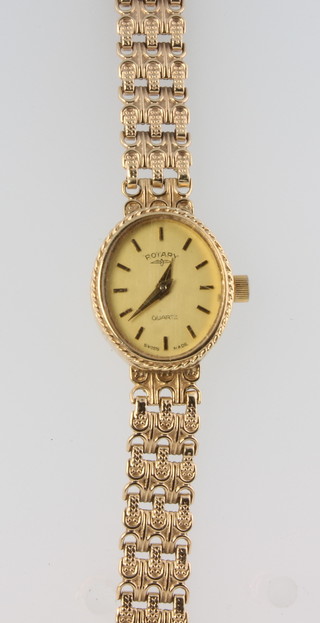 A lady's 9ct yellow gold Rotary Quartz wrist watch with spare link Boxed Gross 14g