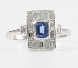 An 18ct white gold sapphire and diamond Art Deco style ring Size O