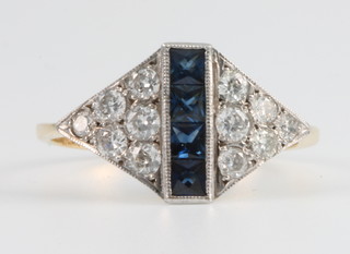 An 18ct yellow gold diamond and sapphire Art Deco ring Size N