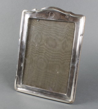 A silver photograph frame with engine turned decoration, Birmingham 1918 11"