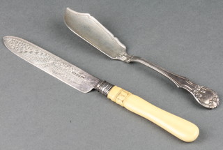 A Victorian silver butter knife, London 1846, a ditto cake knife 