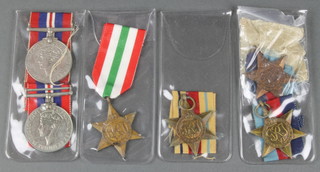 World War Two medals, 2 1939-45 Stars, 2 War medals, Italy and Africa Stars 