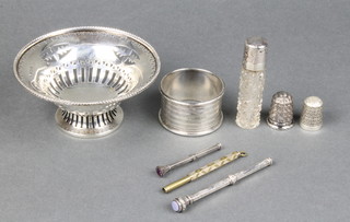 An Edwardian circular pierced silver bon bon dish, Birmingham 1906 4" and 7 other items