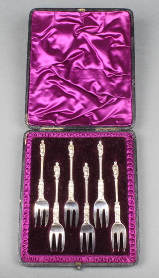 A cased set of Victorian fancy silver forks with apostle handles, London 1890, 63g