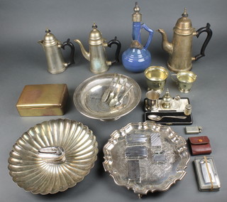A Queen Anne style silver plated coffee pot and minor plated items 