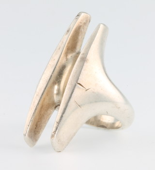 A Georg Jensen silver free form up finger ring, stamped 126, size I 