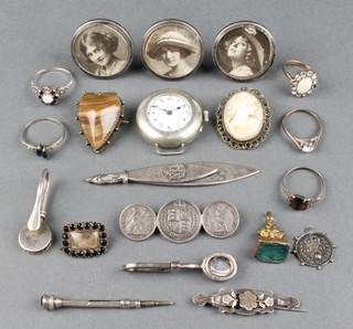 A Victorian coin bar brooch and minor silver jewellery including an in memoriam brooch 