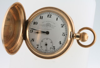 A gentleman's gilt cased hunter pocket watch with seconds at 6 o'clock, the dial inscribed Thomas Russell & Son Liverpool  