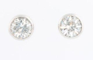 A pair of 18ct white gold brilliant cut diamond ear studs each 0.4ct 