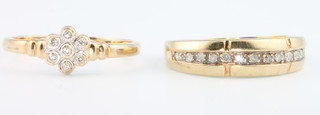 A 9ct yellow gold 14 stone diamond ring, size N together with a ditto cluster ring size O