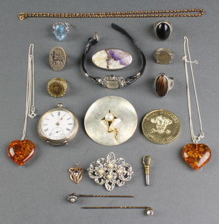 A silver Blue John brooch and minor jewellery
