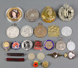 A collection of minor badges including RFC etc 