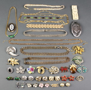 A leather jewellery box and minor costume jewellery