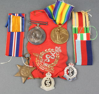 A World War I pair to 4798 Pte. J. Crisell.R. Suss.R., a 1939-45 Star, 2 badges and minor ribbons 
