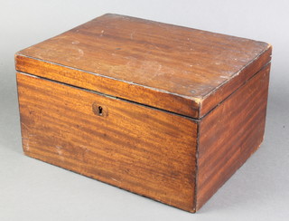 A 19th Century rectangular mahogany trinket box with hinged lid 8" x 14" x 11" 