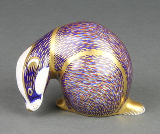 A Royal Crown Derby Japan pattern paperweight in the form of a badger with gold plug 3"