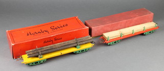 A Hornby Series O gauge no.2 lumber wagon RS669, boxed and 1 other 
