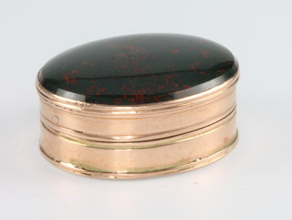 A 19th Century yellow gold and hardstone set vinaigrette 1" 