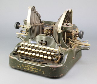 A Printype Oliver typewriter No.9