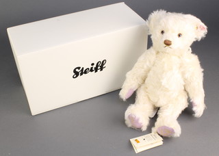 A Steiff Diana Memorial bear with articulated limbs 12", boxed 