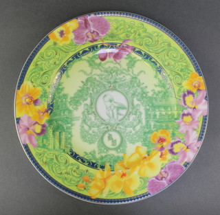 A Versace Rosenthal decorative wall plate 7 1/2", boxed 