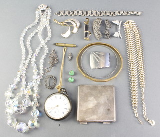 A silver cased keywind pocket watch, ditto compact and minor costume jewellery 