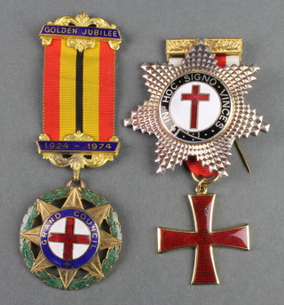 A Knights Templar badge and medallion, 1 other 