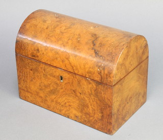 A Victorian figured walnut twin compartment trinket box with hinged lid 6 1/2" x 8 1/2" x 5" 