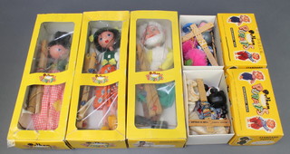6 Pelham puppets - Dutch boy SS1, Tyrolean girl SS5, Gepetto SL8, Cat A3, Mouse and Ostrich Boxed

