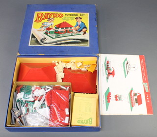 A Bayko building set no.1 together with a list of parts 