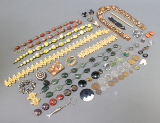A 1960's gilt necklace, bracelet and brooch and minor costume jewellery 