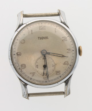 A gentleman's Tudor steel cased mid size wristwatch with seconds at 6 o'clock no. 626039768