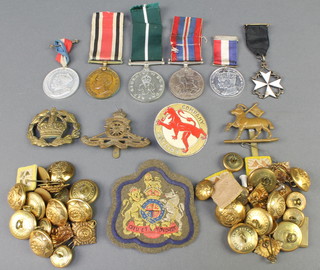 A Pakistan Independence medal 7858177 Sep Mohd Sher 16 PB R minor medals and badges 
