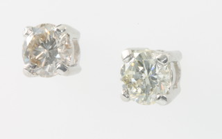 A pair of 18ct white gold ear studs, each approx. 0.4ct 