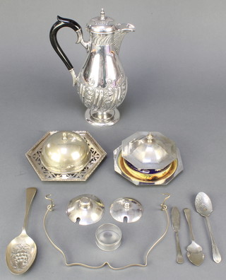 An Edwardian silver plated pedestal hot water jug with ebony handle and minor plated items