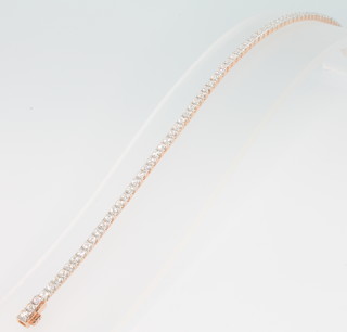 An 18ct rose gold diamond tennis bracelet, 2.1ct, 175mm