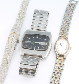 A gentleman's steel cased Seiko automatic calendar wristwatch and 2 ladies wristwatches 