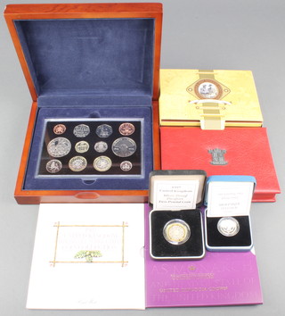 A 2005 United Kingdom Executive proof coin set, 2 silver proof coins, minor coins 