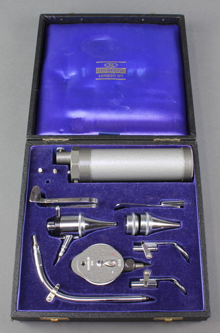 A Hambin, a doctor's diagnostic kit 