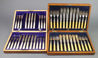 A set of 10 silver and mother of pearl dessert eaters in a fitted canteen Sheffield 1911