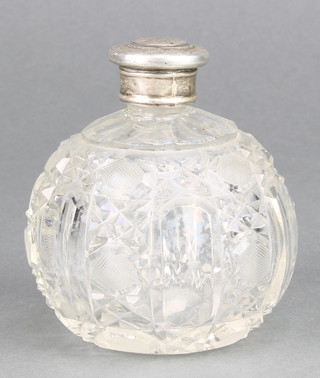 A Victorian cut glass scent with plated mount 4" 